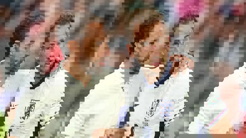 2046969