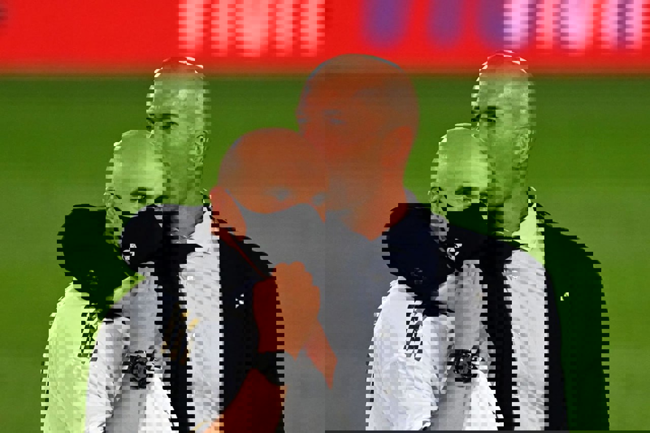 2047139