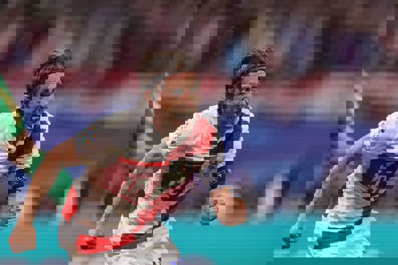 2047459