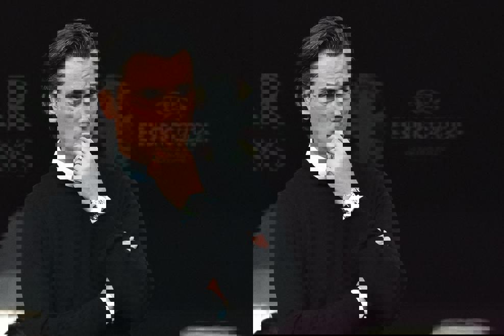 2047742