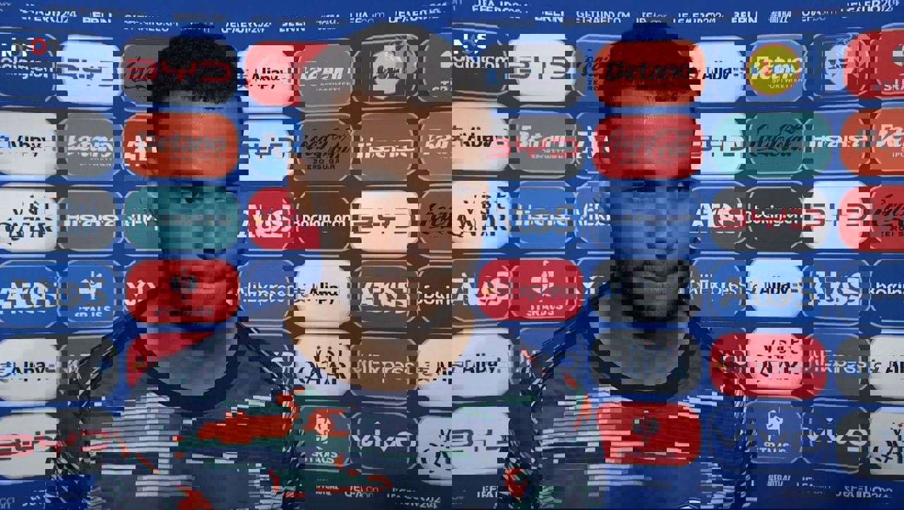 2047730