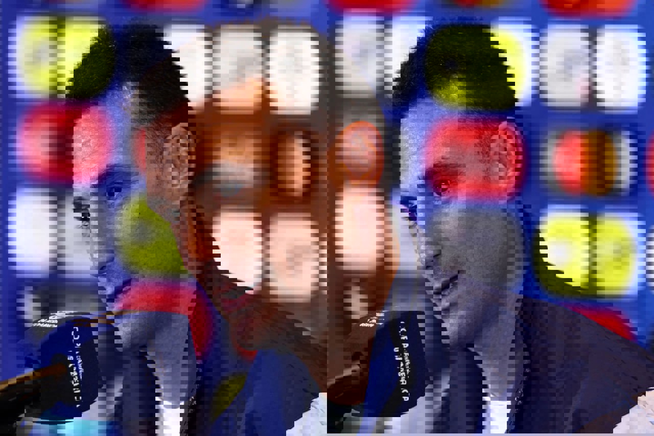 2047609