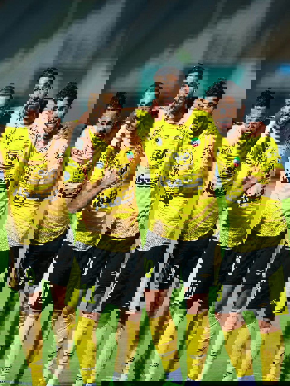 2047583