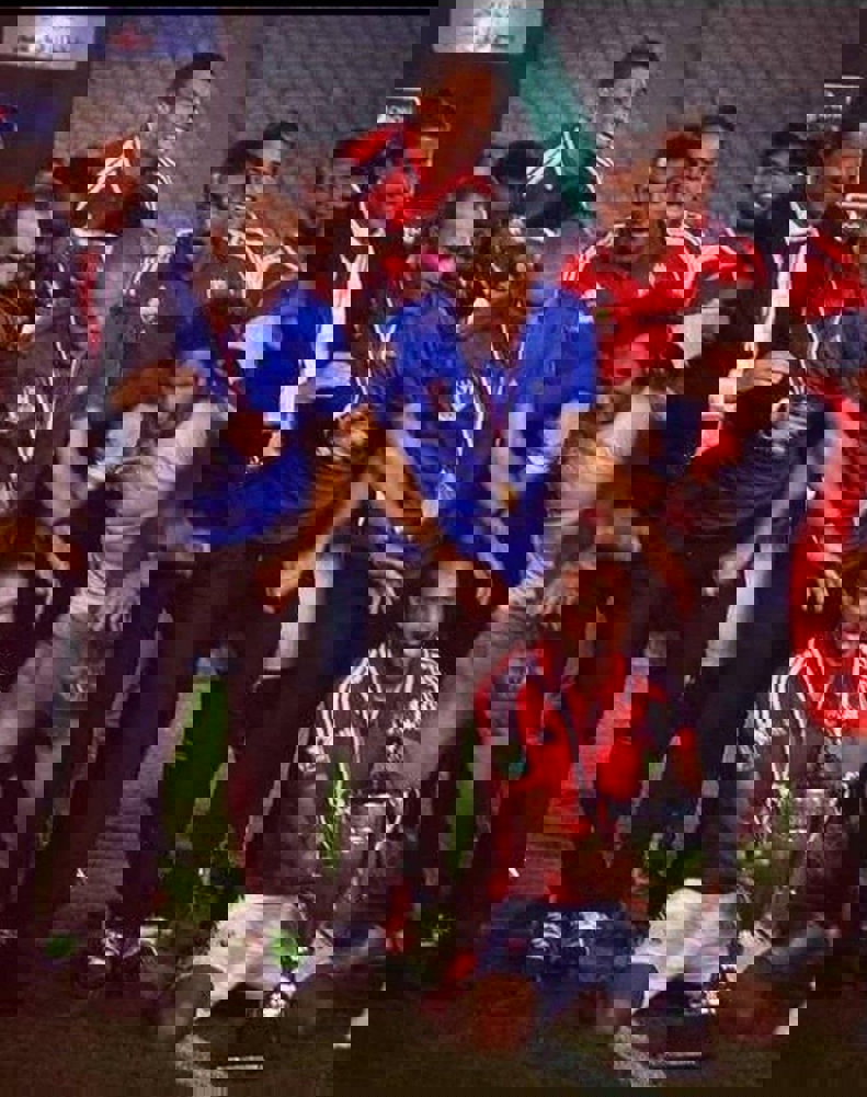 2047566