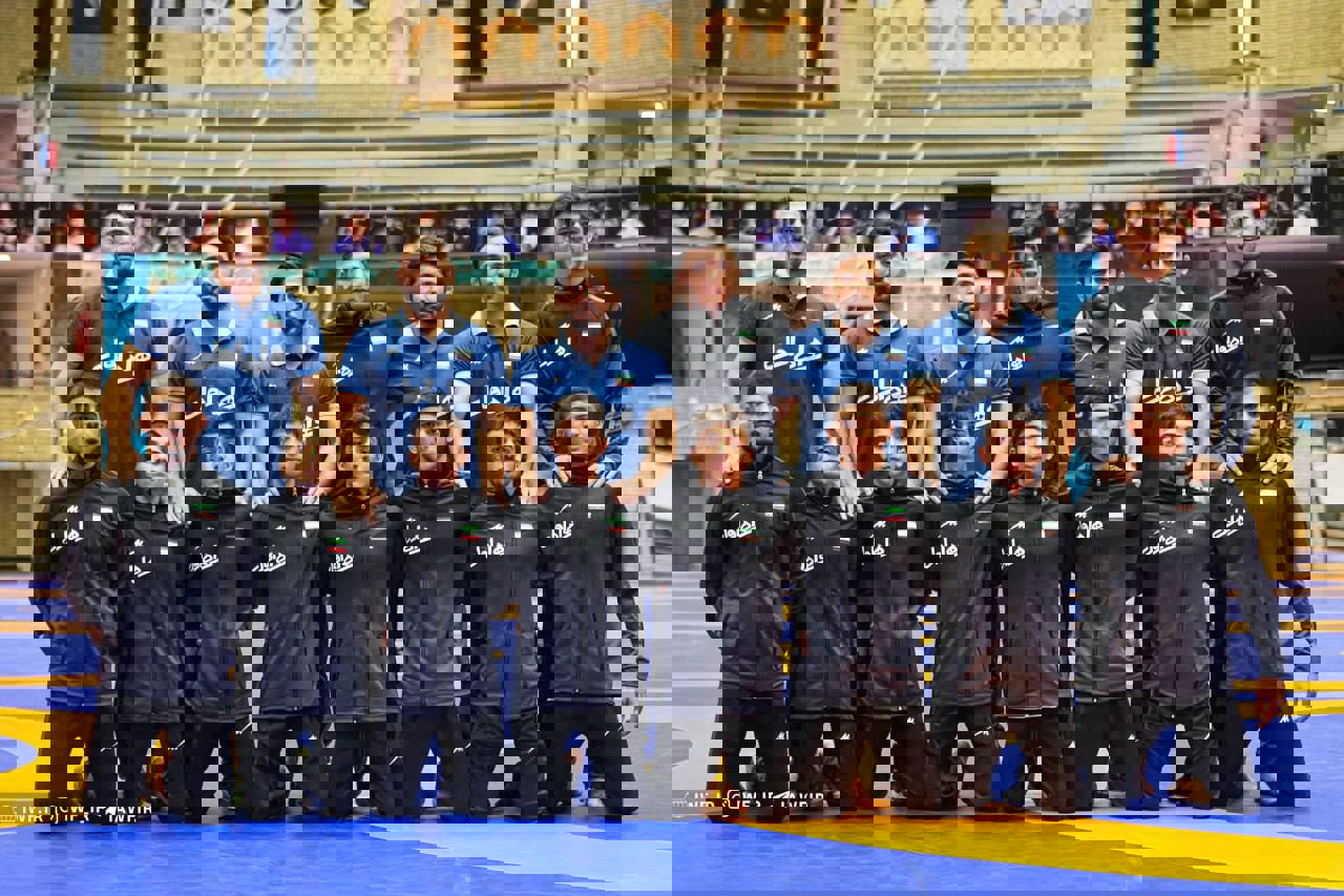 2047701