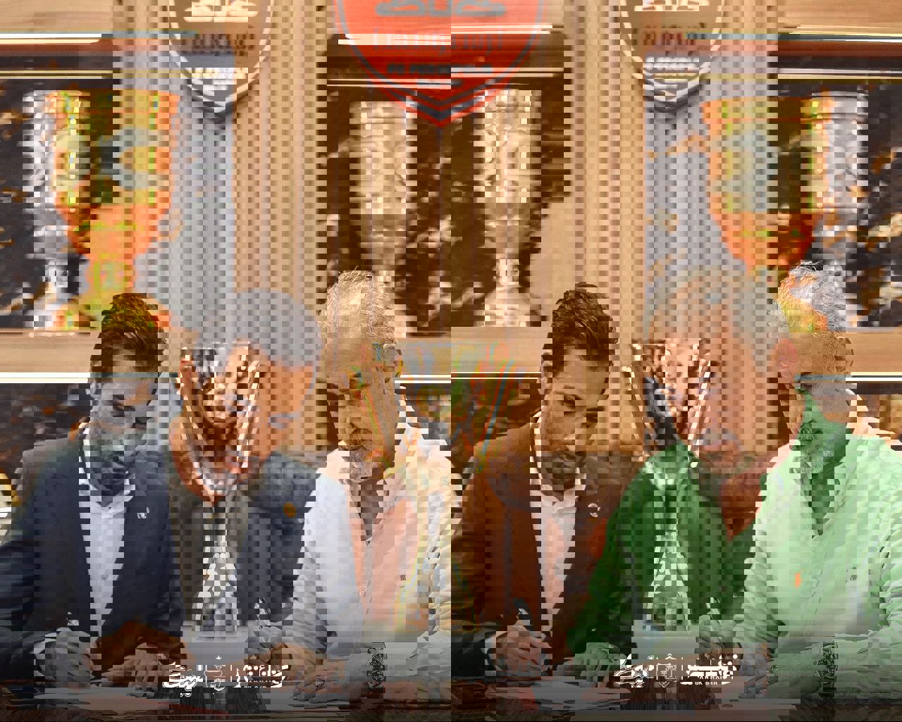 2048050