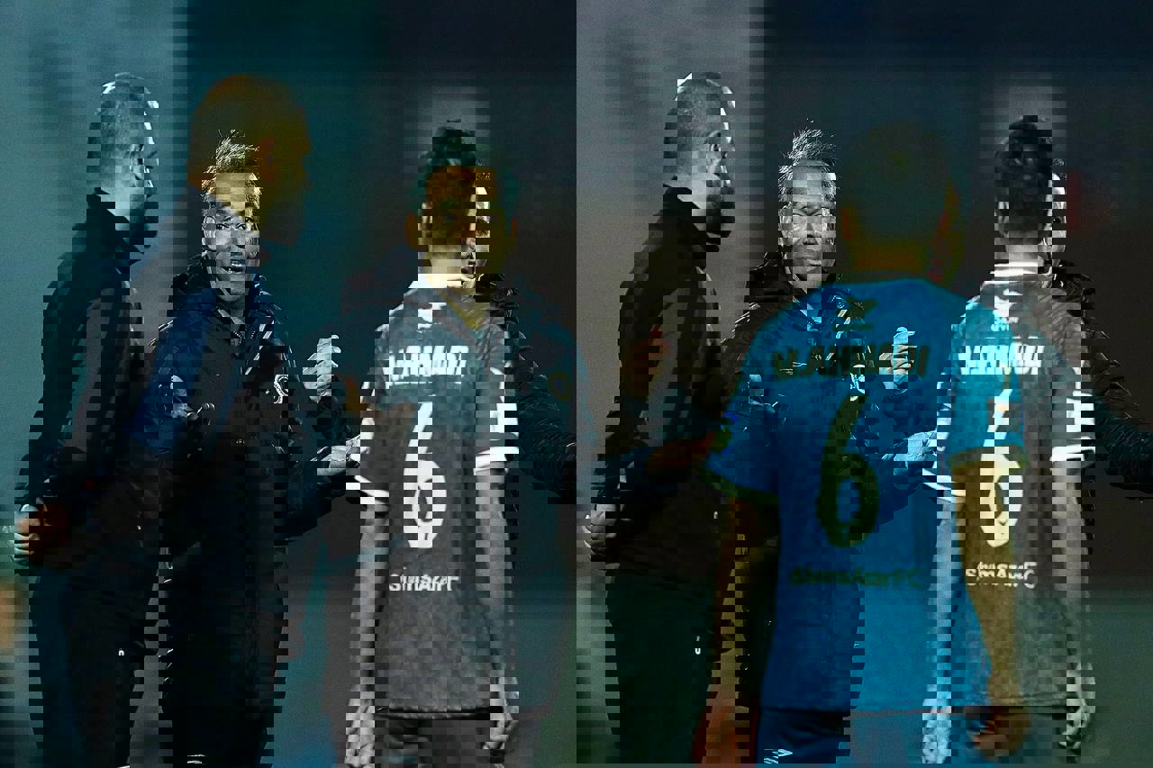 2048019
