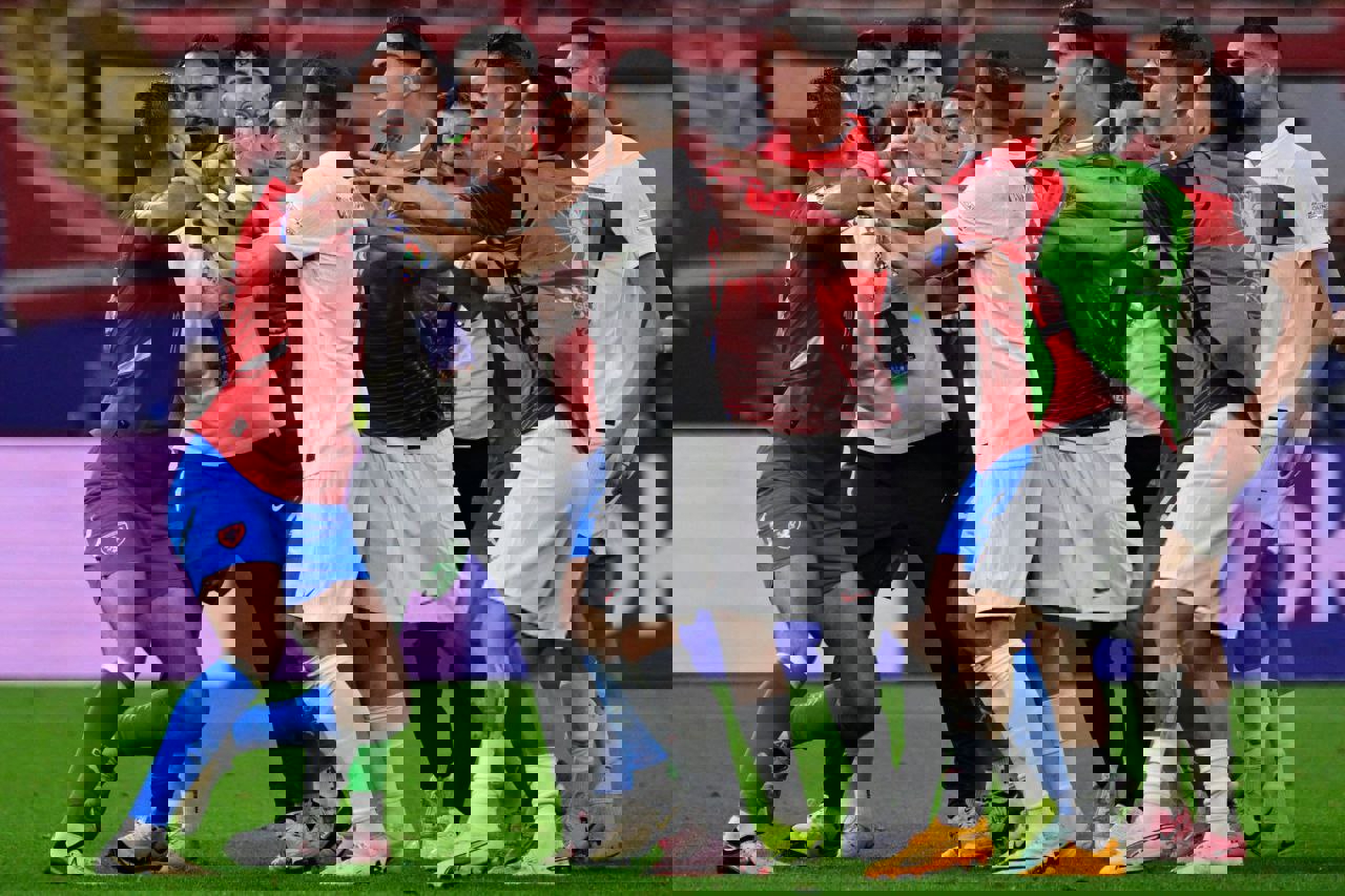 2048134