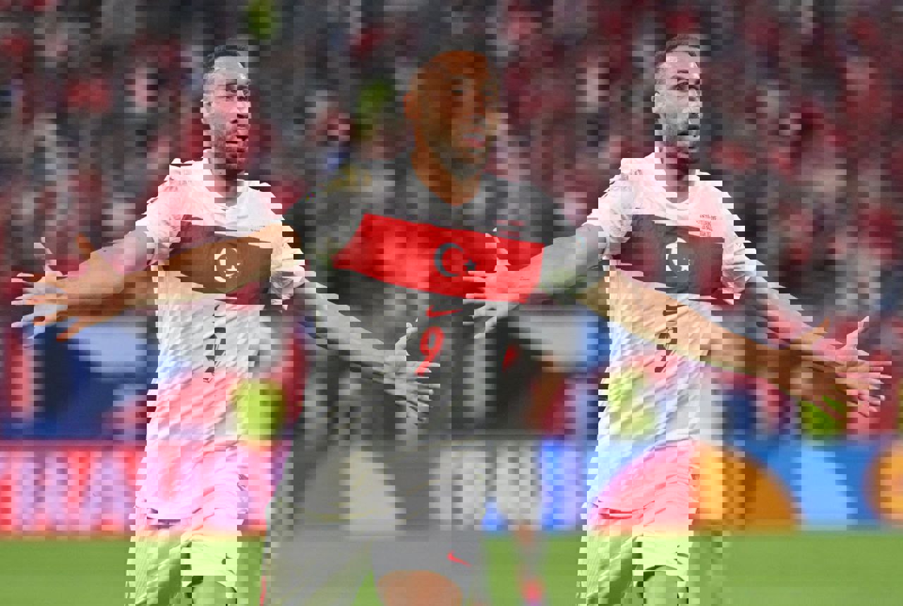 2048115