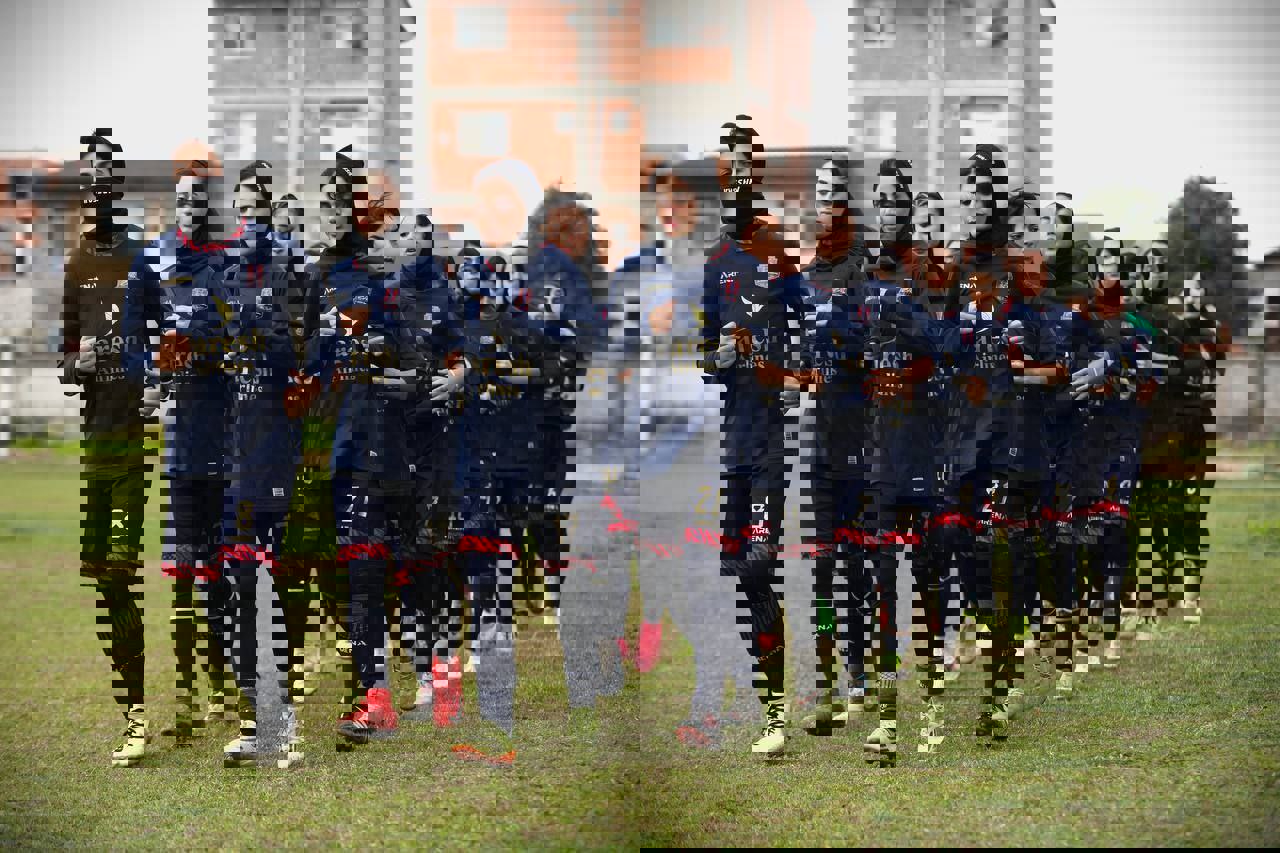 2048298