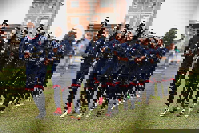 2048298