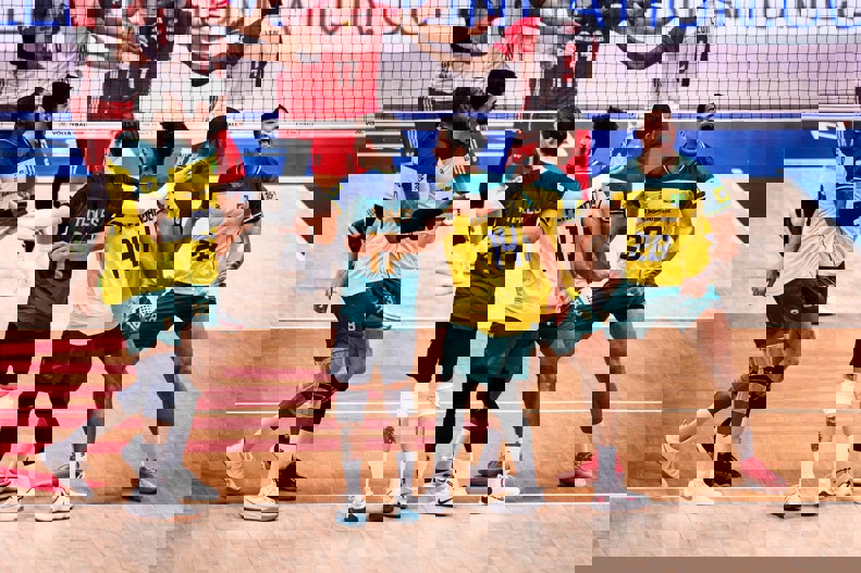 2048449