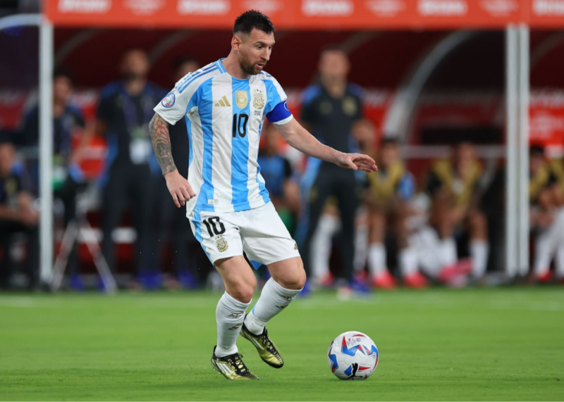 آرژانتین در غیاب مسی دگرگون می‌شود / تغییرات گسترده در آرژانتین: مسی تیم را به هم ریخت