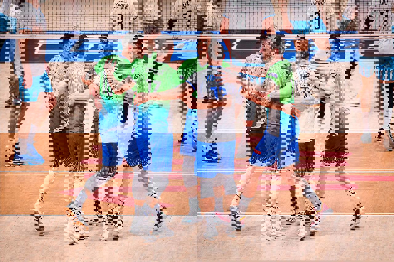 2048580