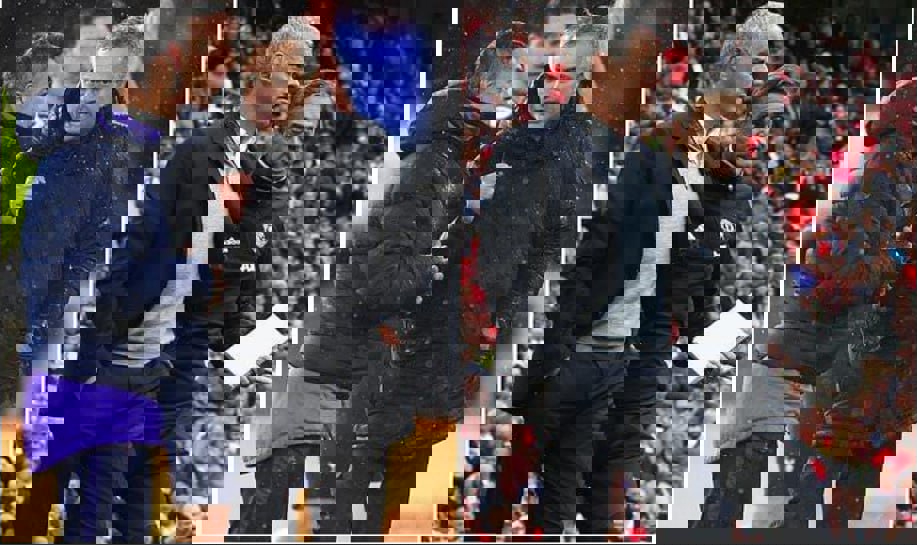 2048726