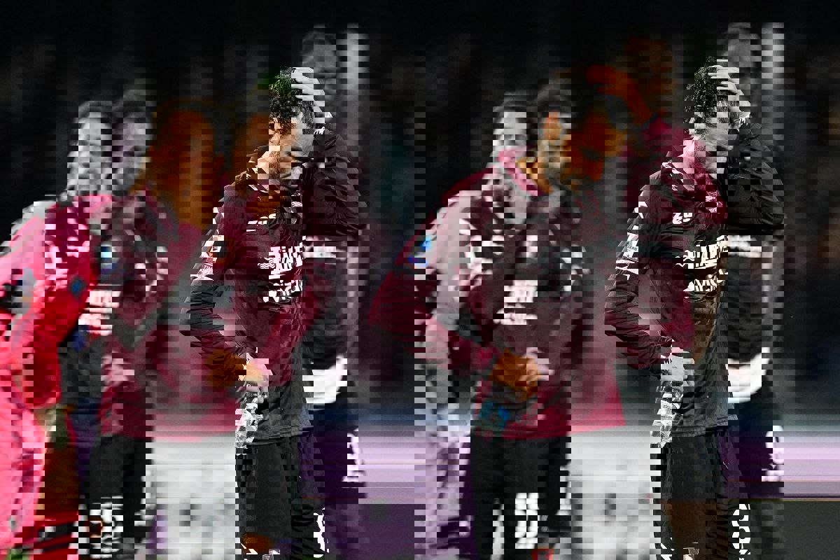 2049200