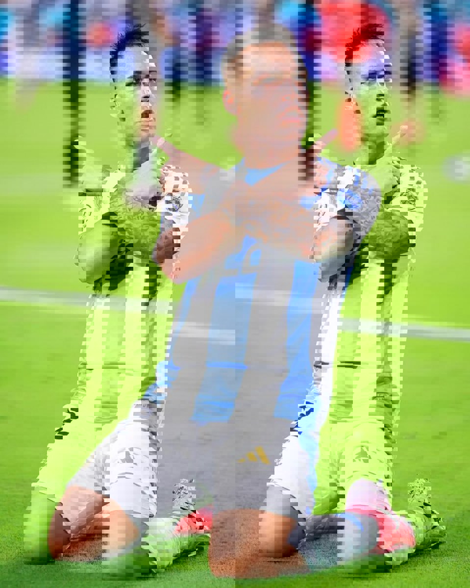 2048951