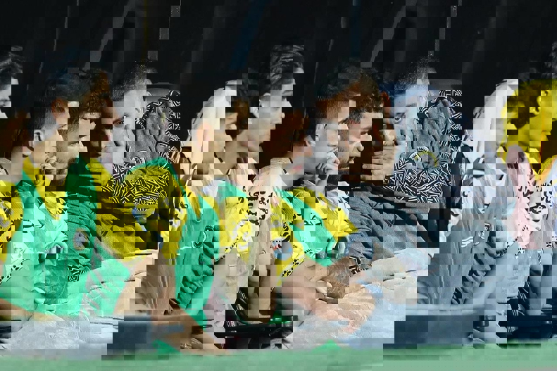 2049057