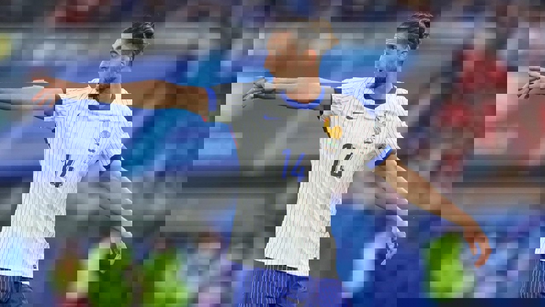 2049565