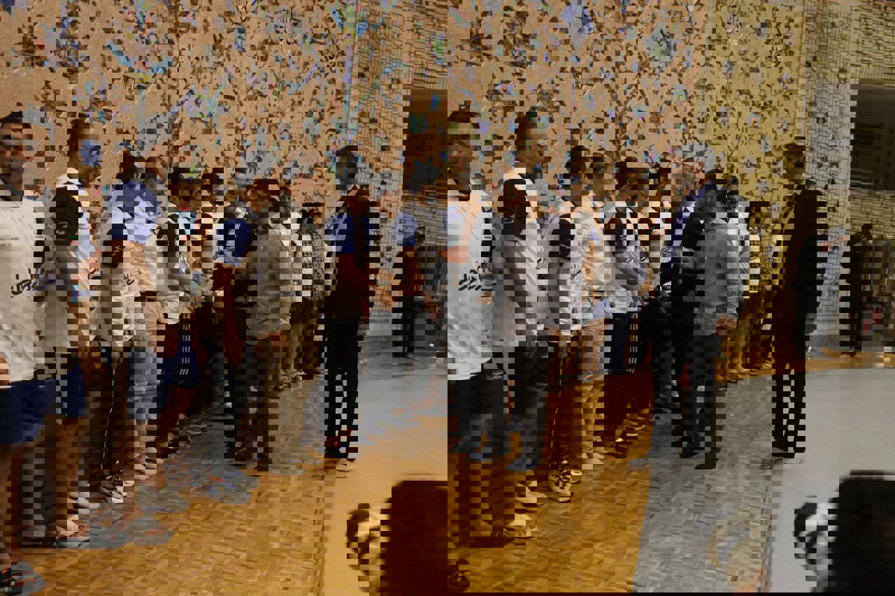 2049335