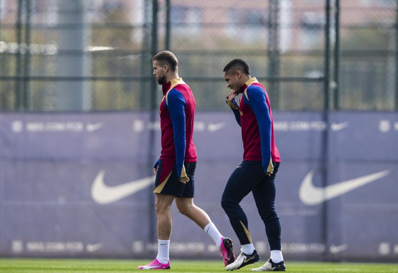 قرارداد دو بازیکن بارسلونا روی آنتن است!