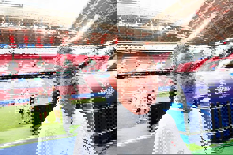 2049525