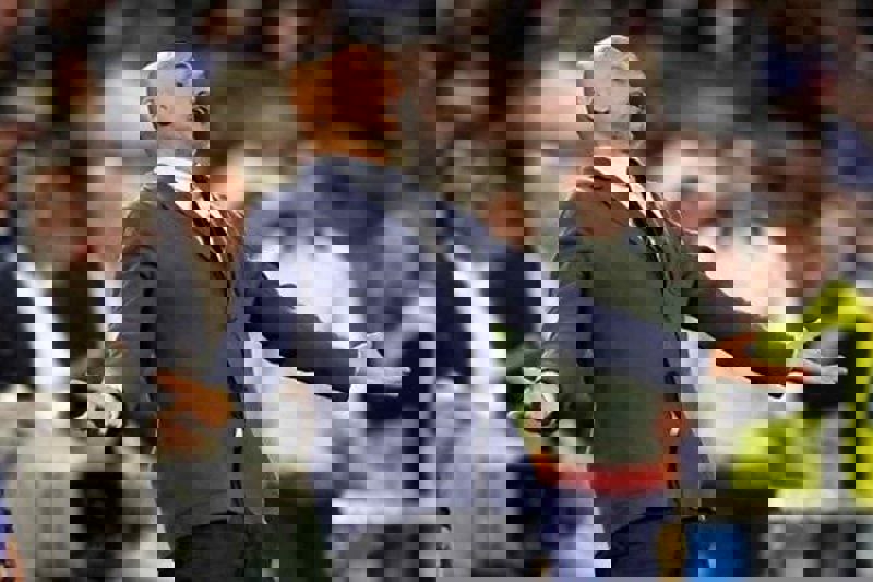 2049544