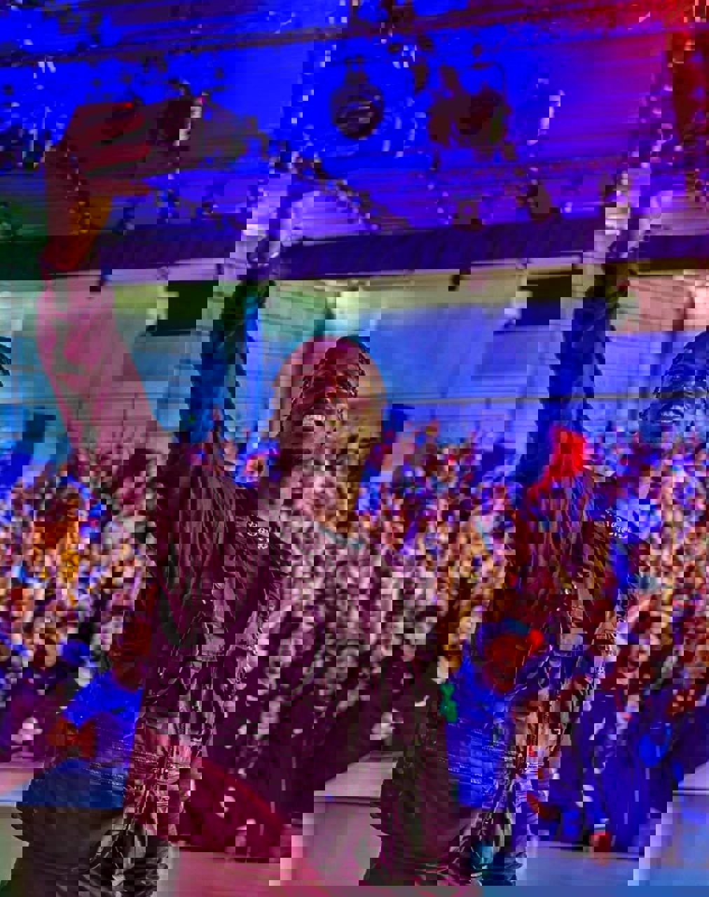 2049512