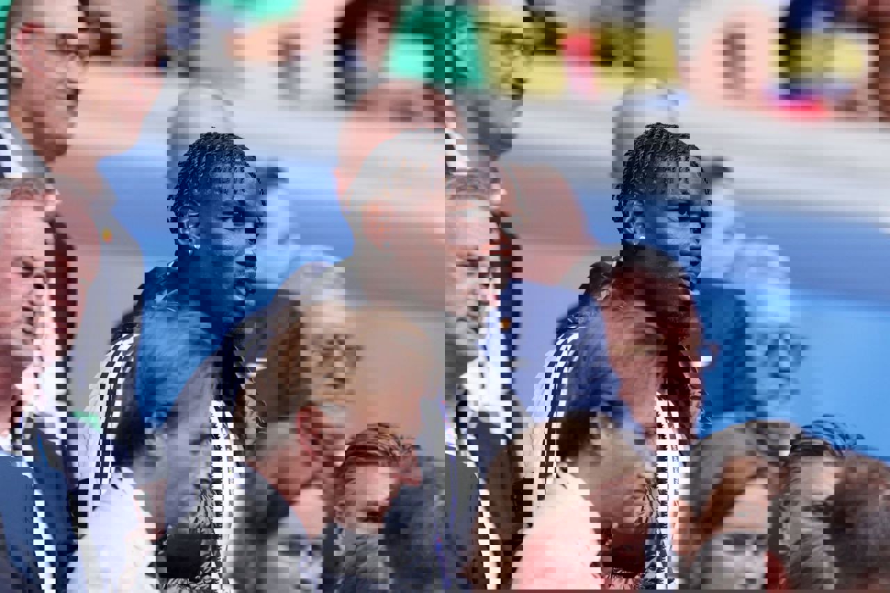 2049511