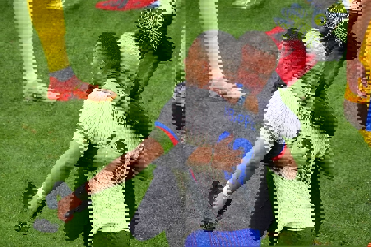 2049553