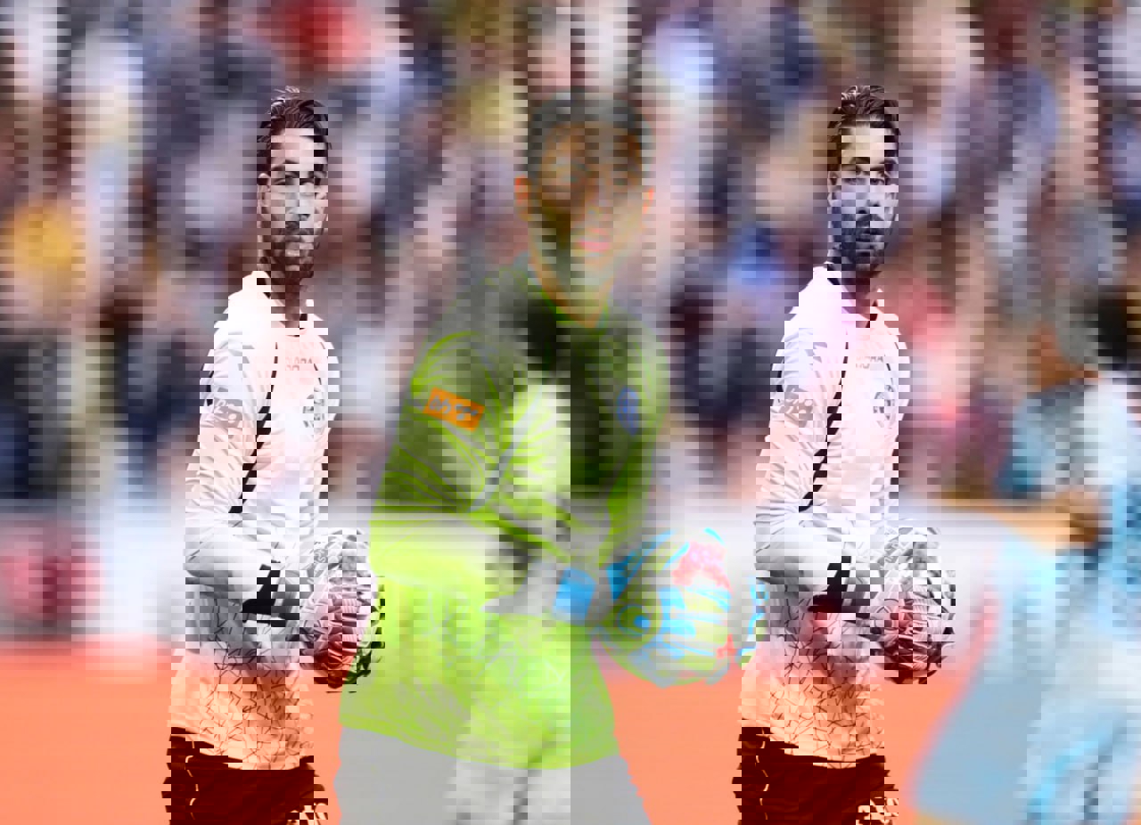 2049909
