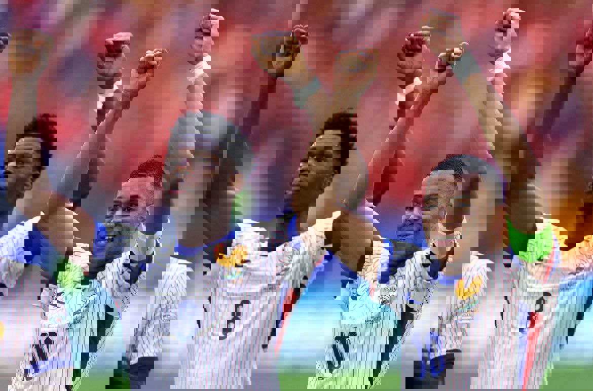2049585
