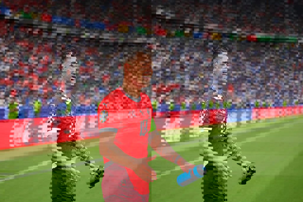 2049598