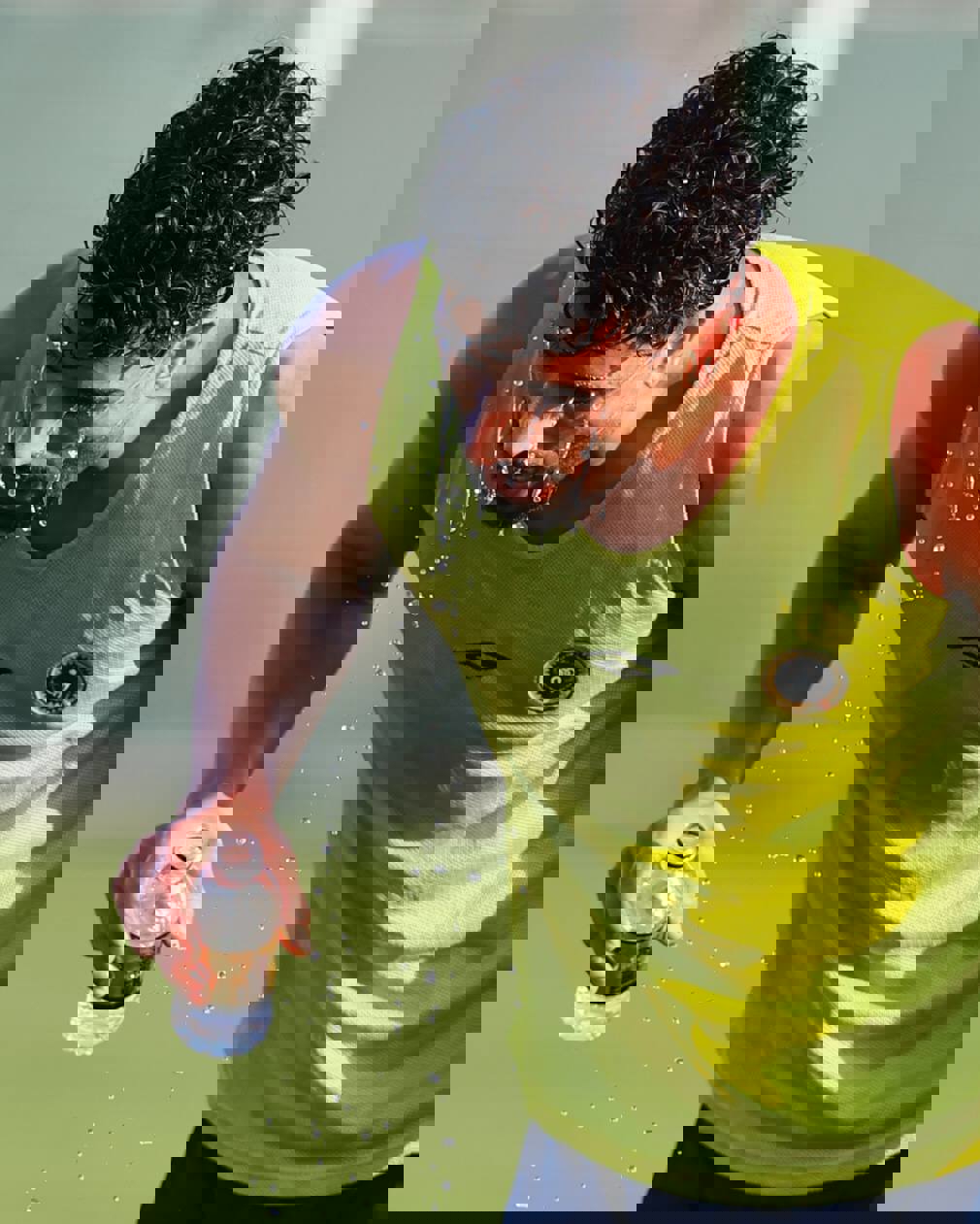 2049739