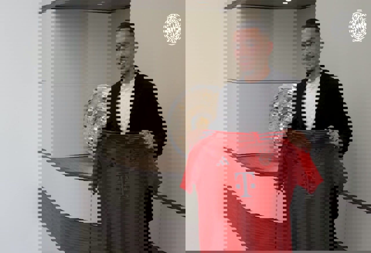 2049800