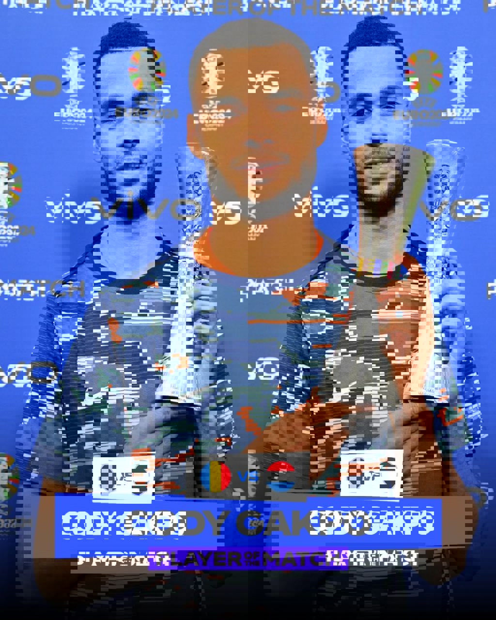 2049879