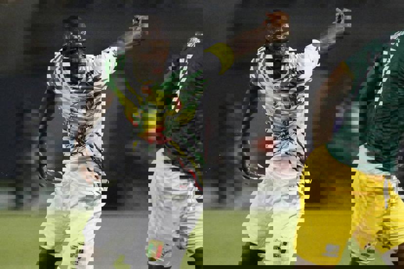 2050009