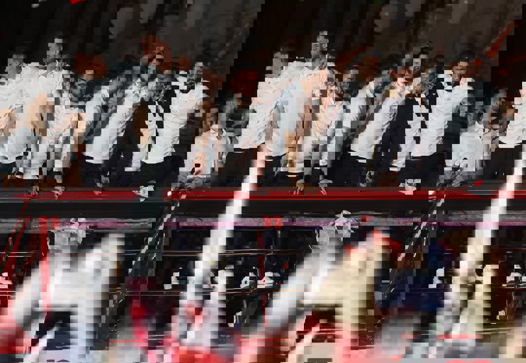 2050121