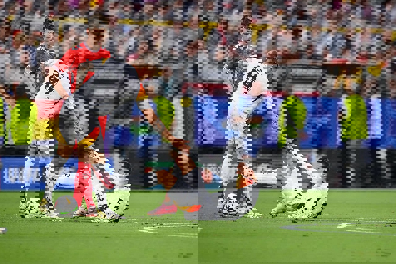 2050199