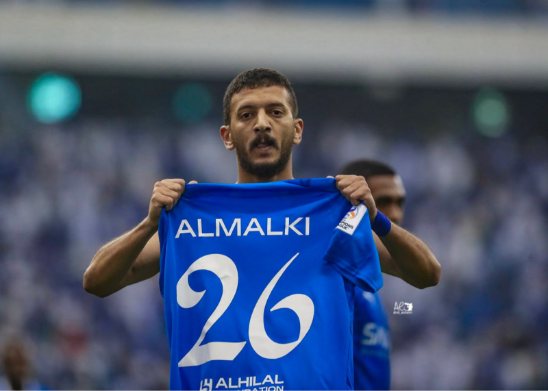 مدافع ملی‌پوش الهلال به تیم جرارد می‌رود