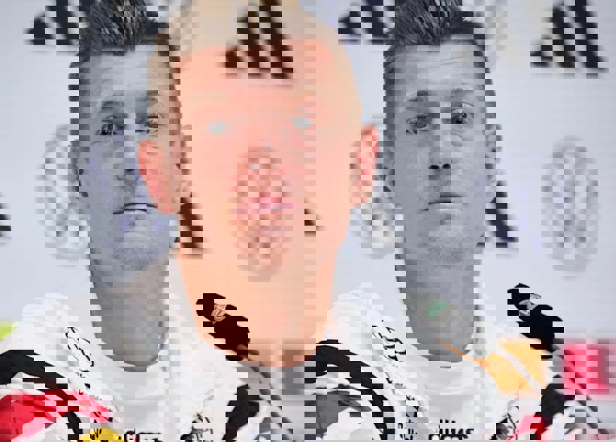 2050422