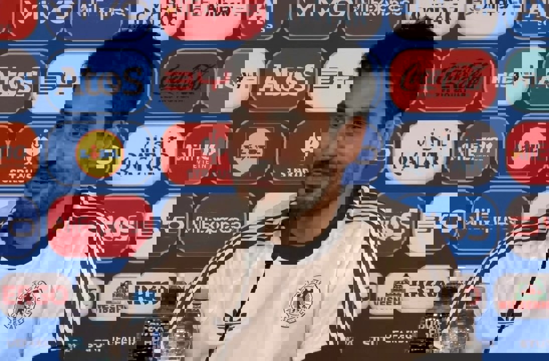 2050439