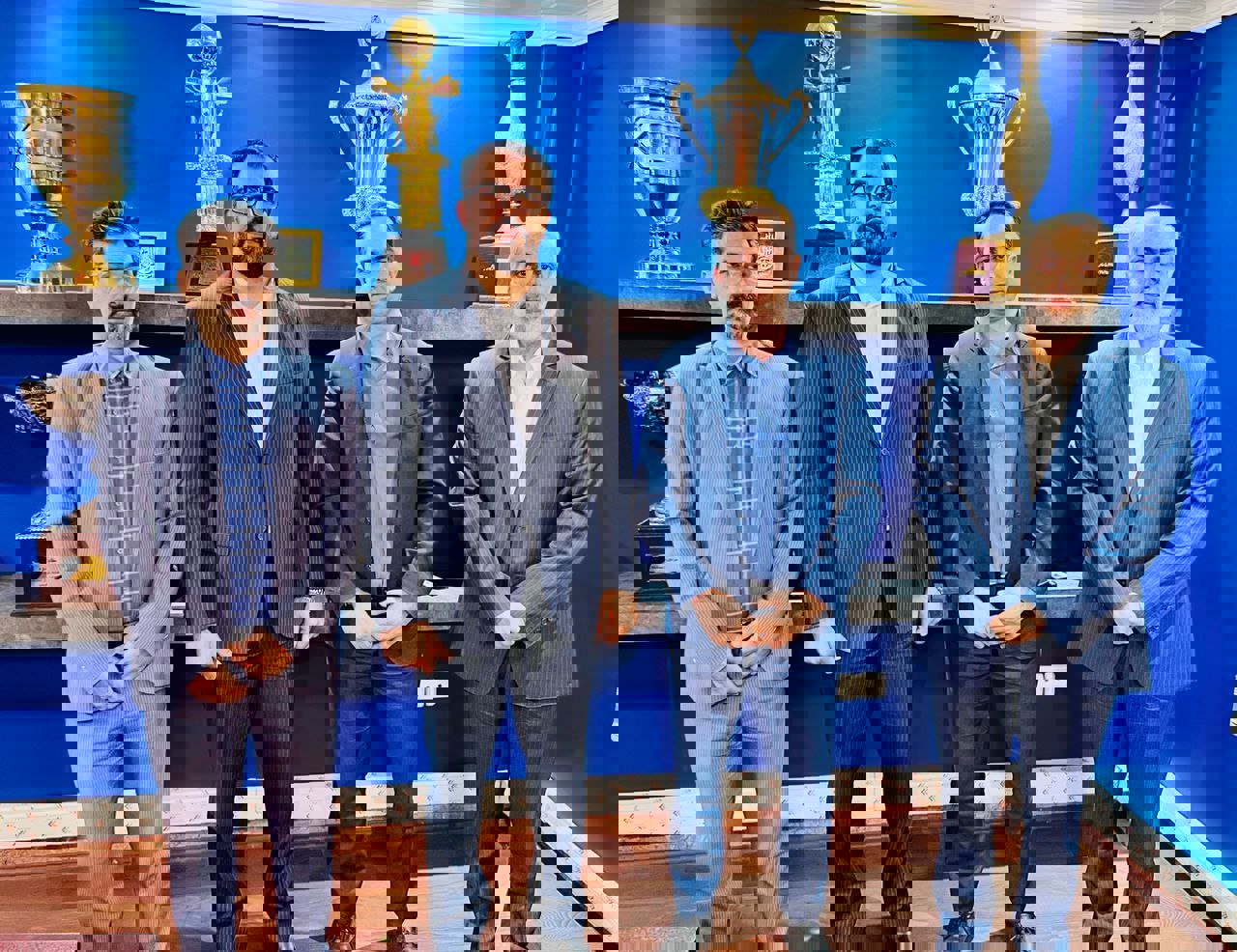 2050634