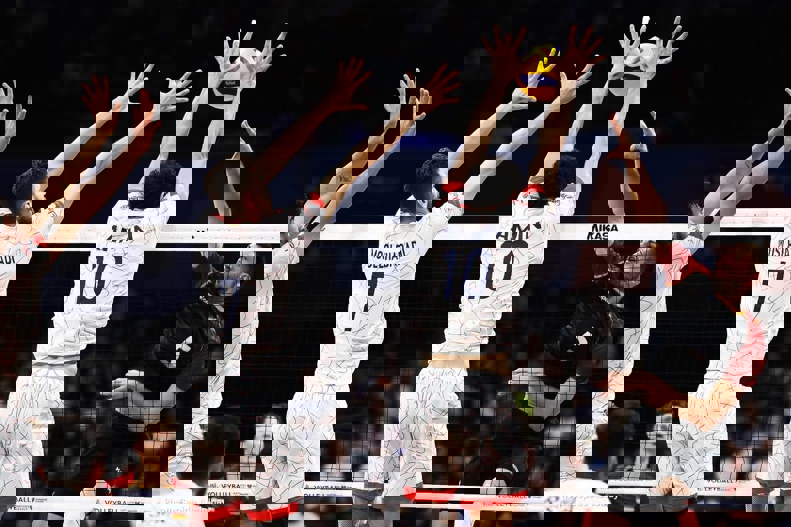 2050705