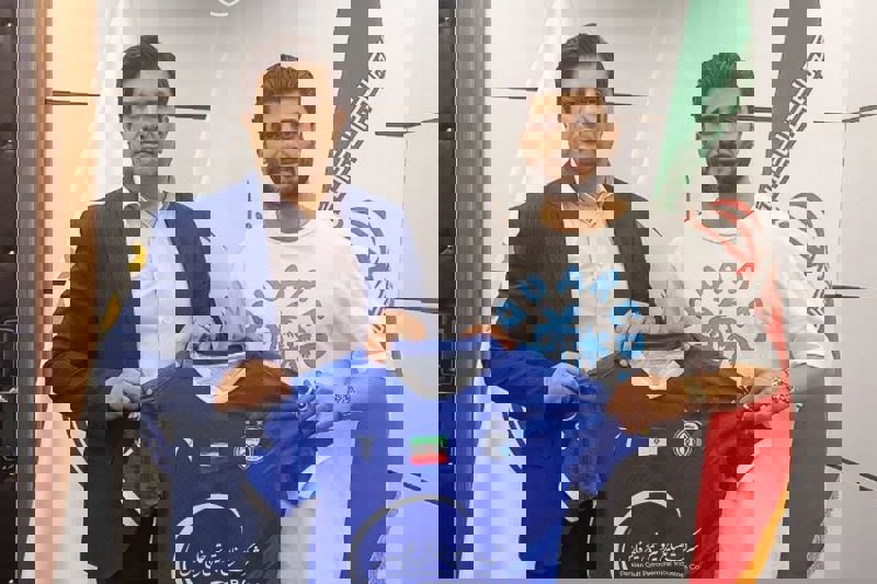 2050640