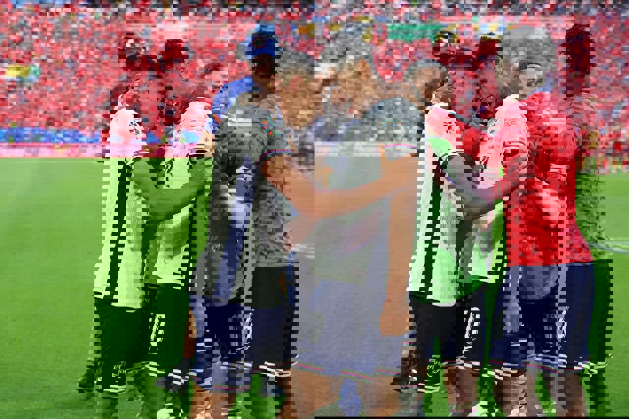 2051215