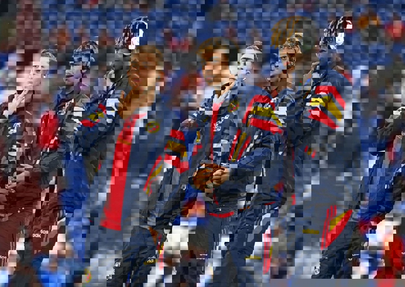 2051589