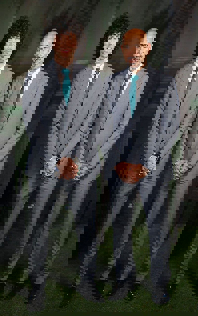 2051335