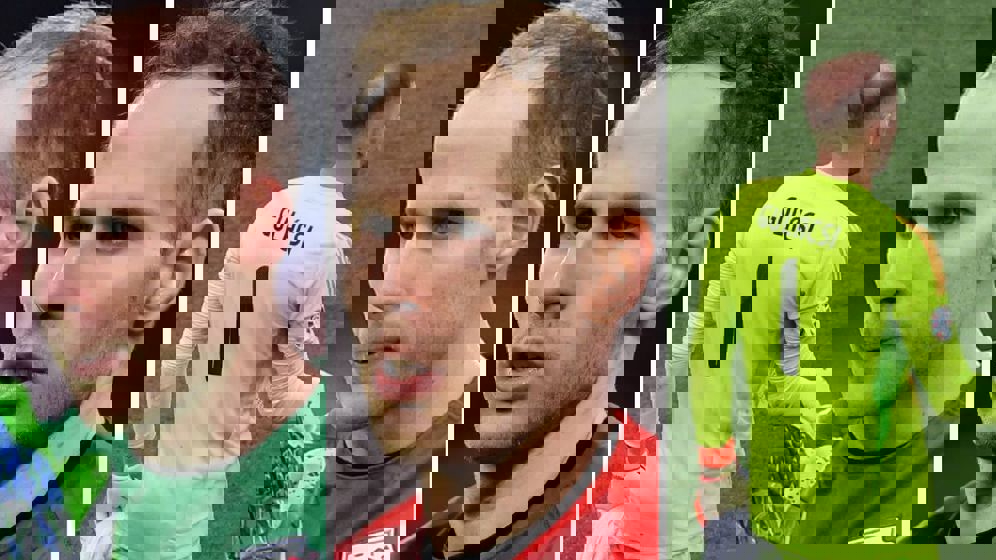 2051418