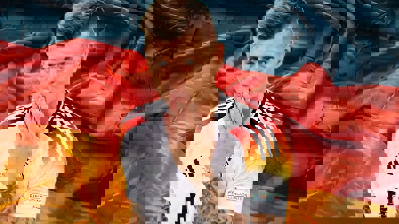 2051482